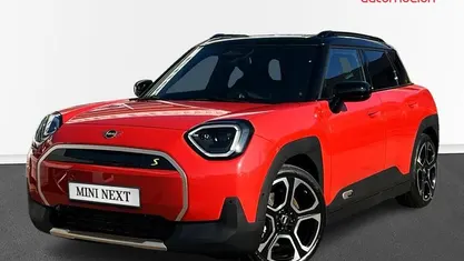 Rojo Nuevo 2025 Mini Aceman SUV | 40.900 € (Caro)