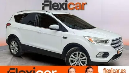 Usado Ford Kuga Business Edition 150 CV (110 kW) 2017 Blanco SUV