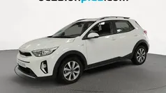Blanco Nuevo 2025 Kia Stonic SUV | 19.810 € (Precio justo)