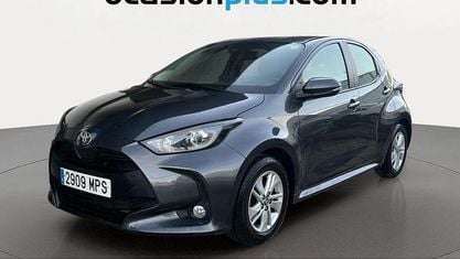Usado Toyota Yaris Edition 125 CV (91 kW) 2024 Gris Utilitario