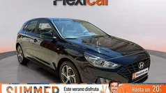 Negro Usado 2023 Hyundai i30 Berlina | 17.990 € (Buen precio)