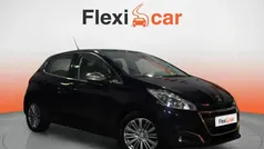 Azul Usado 2017 Peugeot 208 Allure Utilitario | 7990 € (Buen precio)