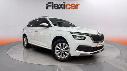 Usado Skoda Kamiq Ambition 110 HP (80 kW) 2022 Branco SUV