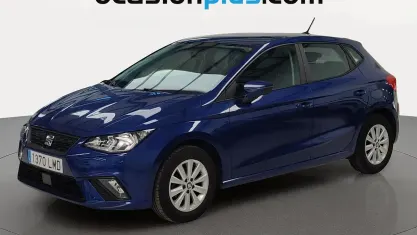 Usado Seat Ibiza Reference 95 CV (69 kW) 2021 Azul Utilitario
