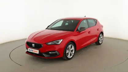 Usado Seat Leon FR 150 CV (110 kW) 2020 Rojo Berlina