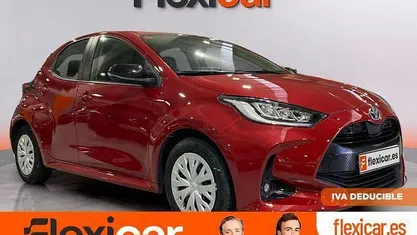 Usado Toyota Yaris Hybrid Active 116 CV (85 kW) 2023