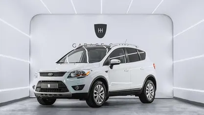 Usado Ford Kuga Titanium 140 CV (102 kW) 2011 Blanco SUV