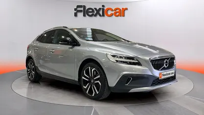 Usado Volvo V40 Inscription 152 CV (111 kW) 2017 Blanco Utilitario
