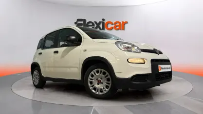 Usado Fiat Panda 71 CV (52 kW) 2023 Negro Utilitario