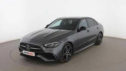 Usado Mercedes C200 AMG line 204 CV (150 kW) 2022 Berlina