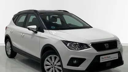 Usado Seat Arona Style 110 CV (80 kW) 2021 Blanco SUV