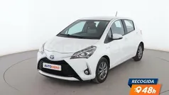 Blanco Usado 2018 Toyota Yaris Hybrid Active Utilitario | 14.499 € (Precio justo)