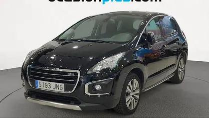 Usado Peugeot 3008 Style 120 CV (88 kW) 2016 Berlina