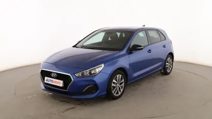 Usado Hyundai i30 GO! 120 CV (88 kW) 2018 Azul Berlina