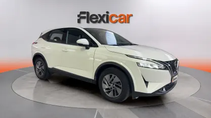 Usado Nissan Qashqai Acenta 140 CV (102 kW) 2021 Blanco SUV