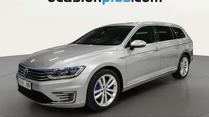 Usado VW Passat GTE 218 CV (160 kW) 2017 Gris plata Familiar