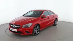 Rojo Usado 2016 Mercedes CLA220 Urban Berlina | 21.799 € (Precio justo)