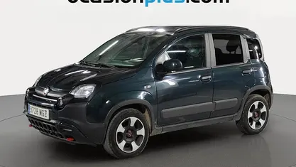 Blanco Usado 2023 Fiat Panda Cross Cross Utilitario | 10.000 € (Buen precio)