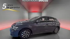 Gris Usado 2023 VW Polo Life Utilitario | 16.490 € (Precio justo)