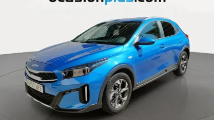 Usado Kia XCeed 120 CV (88 kW) 2024 Azul SUV