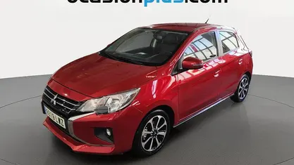 Usado Mitsubishi Space Star 71 CV (52 kW) 2022 Rojo Utilitario