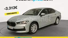 Gris / plata Nuevo 2025 Skoda Superb Essence Berlina | 36.450 € (Super precio)