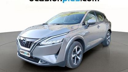 Begagnad Nissan Qashqai N-Connecta 190 HK (139 kW) 2024 Grå SUV