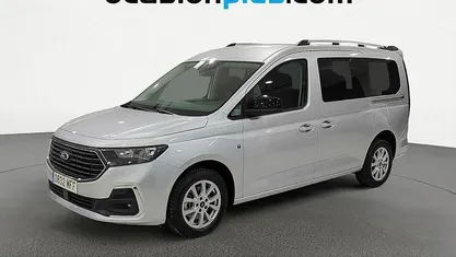Usado Ford Grand Tourneo Connect Titanium 122 CV (89 kW) 2023 Gris plata Monovolumen