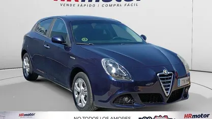 Usado Alfa Romeo Giulietta Distinctive 141 CV (103 kW) 2012 Azul Utilitario