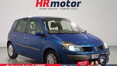Bronce Usado 2007 Renault Scénic II Dynamique Monovolumen | 2510 € (Precio justo)