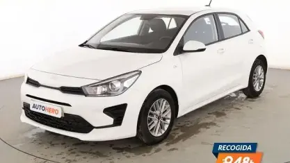 Usado Kia Rio 84 HP (61 kW) 2023 Branco Citadino