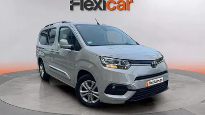 Usado 2021 Toyota Proace Verso Active Familiar | 19.490 € (Super precio)