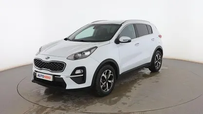 Usado Kia Sportage 136 CV (100 kW) 2021 Blanco SUV