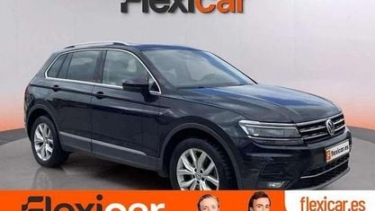Käytetty VW Tiguan Sportline 150 HP (110 kW) 2019 Musta Katumaasturi