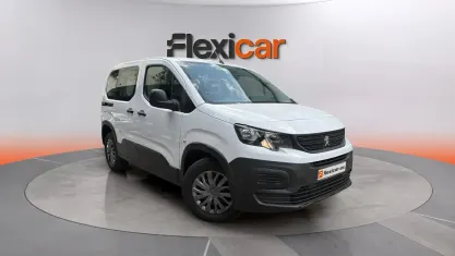 Usado Peugeot Rifter Active 110 HP (80 kW) 2023 Monovolume