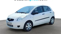 Blanco Usado 2008 Toyota Yaris Utilitario | 5990 € (Precio justo)