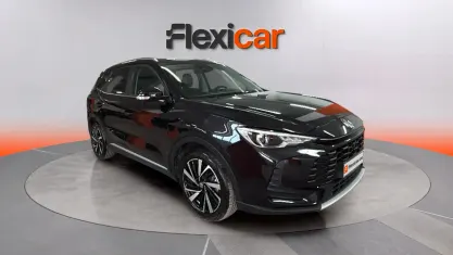 Usado MG ZS Luxury 197 CV (144 kW) 2025 Negro SUV