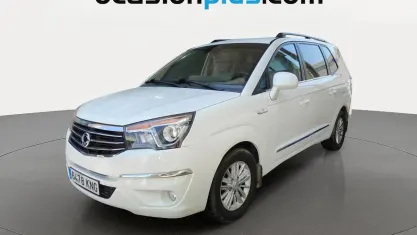 Usado SsangYong Rodius 178 HP (130 kW) 2018 Branco Monovolume