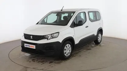 Usado Peugeot Rifter Access 100 CV (73 kW) 2020 Monovolumen