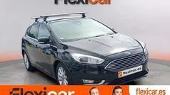 Usado 2016 Ford Focus Titanium Berlina | 10.490 € (Precio justo)