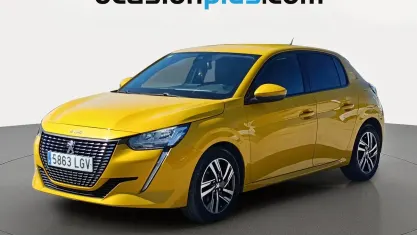 Usado Peugeot 208 Allure 100 CV (73 kW) 2020 Amarillo Utilitario