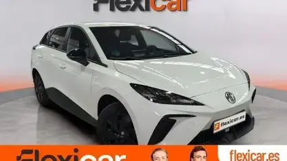 Usado MG MG5 EV 125 kW (170 CV) 2023 Blanco Familiar