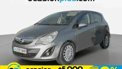 Usado Opel Corsa Essentia 85 CV (62 kW) 2011 Gris Utilitario