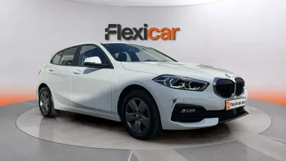 Usado BMW 116 116 CV (85 kW) 2020 Blanco Utilitario