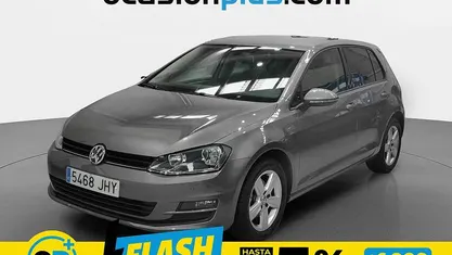 Usado VW Golf VII Advance 110 CV (80 kW) 2015 Gris Utilitario
