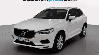 Usado Volvo XC60 Momentum 150 CV (110 kW) 2019 Blanco SUV