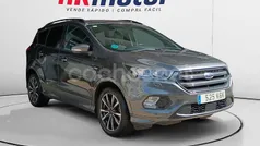 Usado 2017 Ford Kuga ST-Line SUV | 16.940 € (Precio justo)