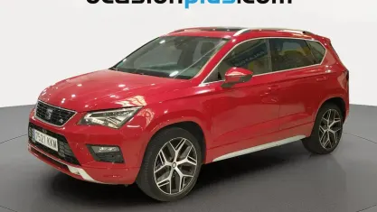 Usado Seat Ateca 4Drive 190 CV (139 kW) 2018 Rojo SUV
