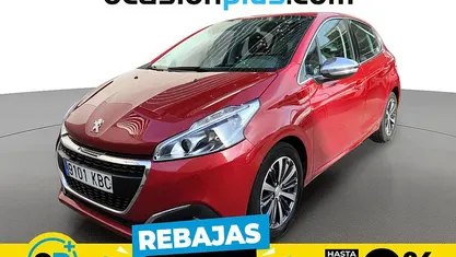 Usado 2017 Peugeot 208 Allure Utilitario | 7315 € (Precio justo)