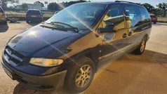 Azul Usado 2000 Chrysler Voyager Monovolumen | 2599 €